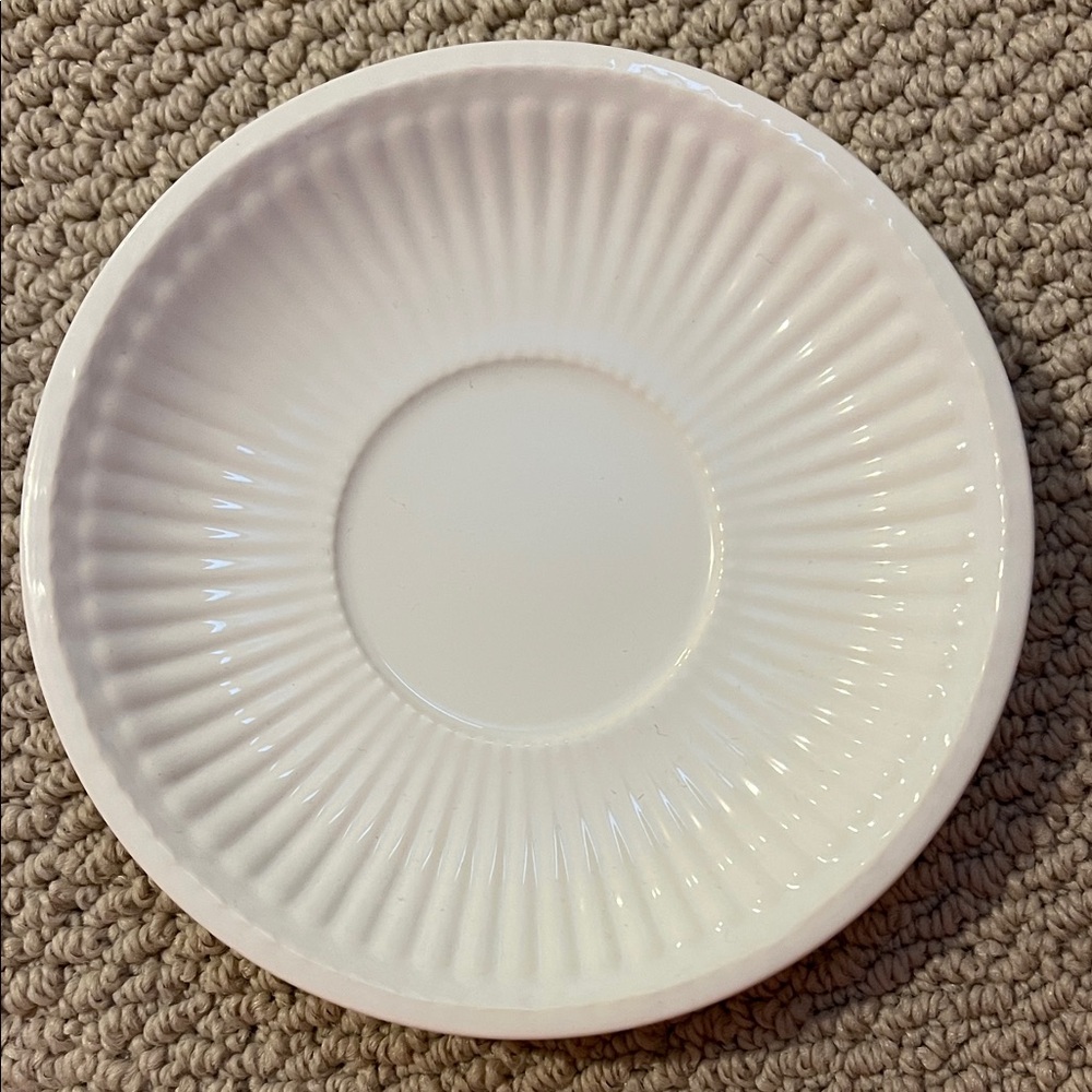 NWT Wedgwood EDME white breakfast saucer